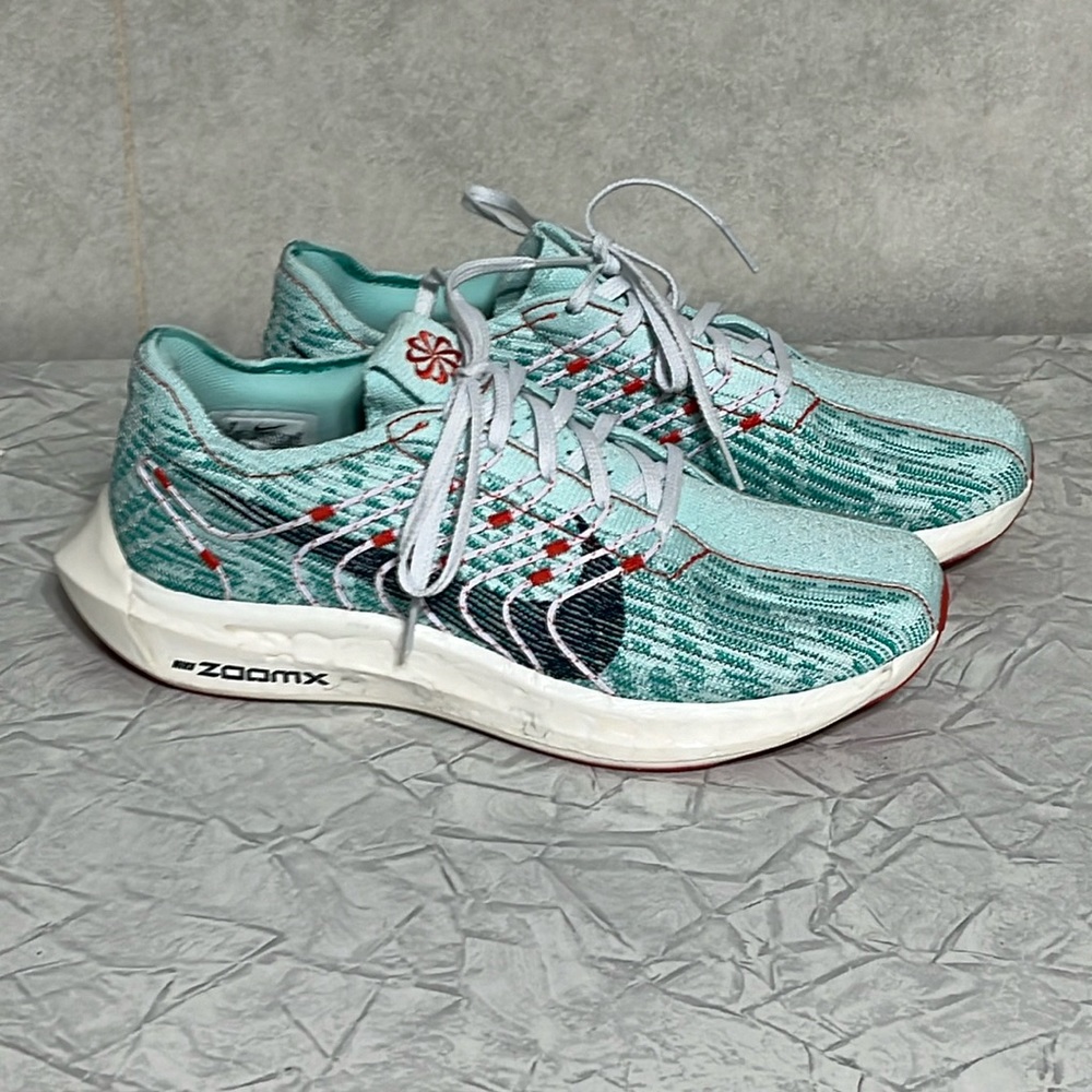 Nike ZOOMX Pegasus Turbo Next Nature FLYKNIT running shoe size 9 NWOT color Jade